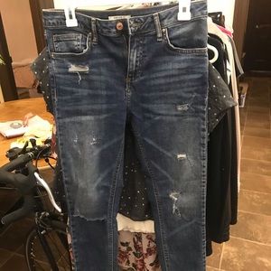 Forever 21 Distressed Denim Skinny Jeans